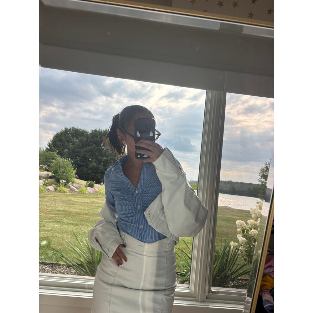 White 80s vintage 100% leather jacket and skirt set - Picture 3 of 6